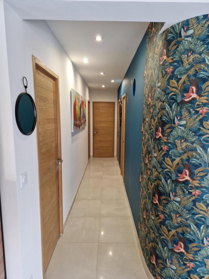 Poppies Villa: Beachside Luxury With Garden & Jacuzzi Ouistreham